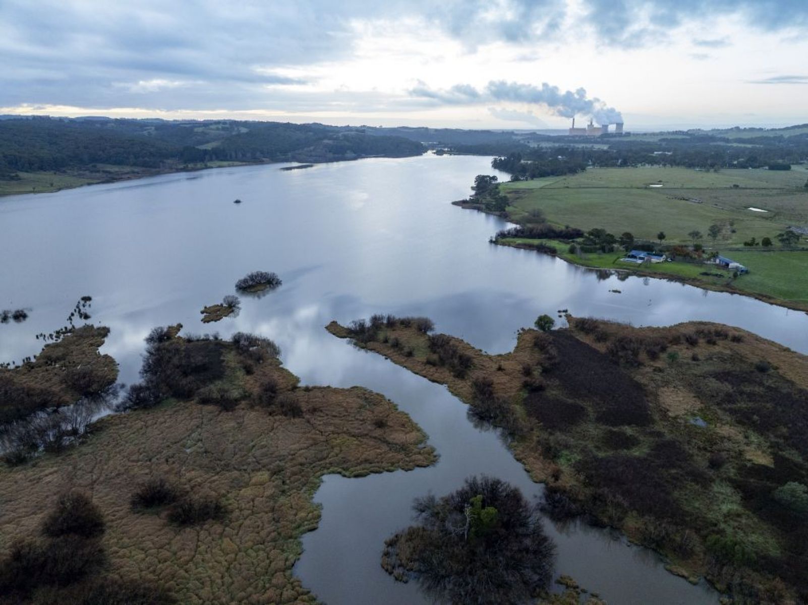 Lake Narracan with power station in the distance
