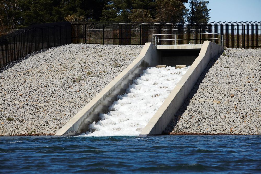 Desalinated water enters Cardinia Reservoir, Melbourne
